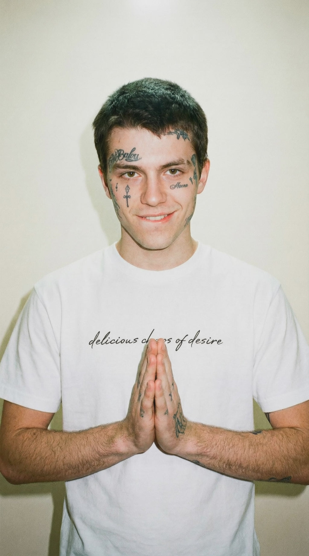 ''Delicious Chaos of Desire'' Oversized T-Shirt White